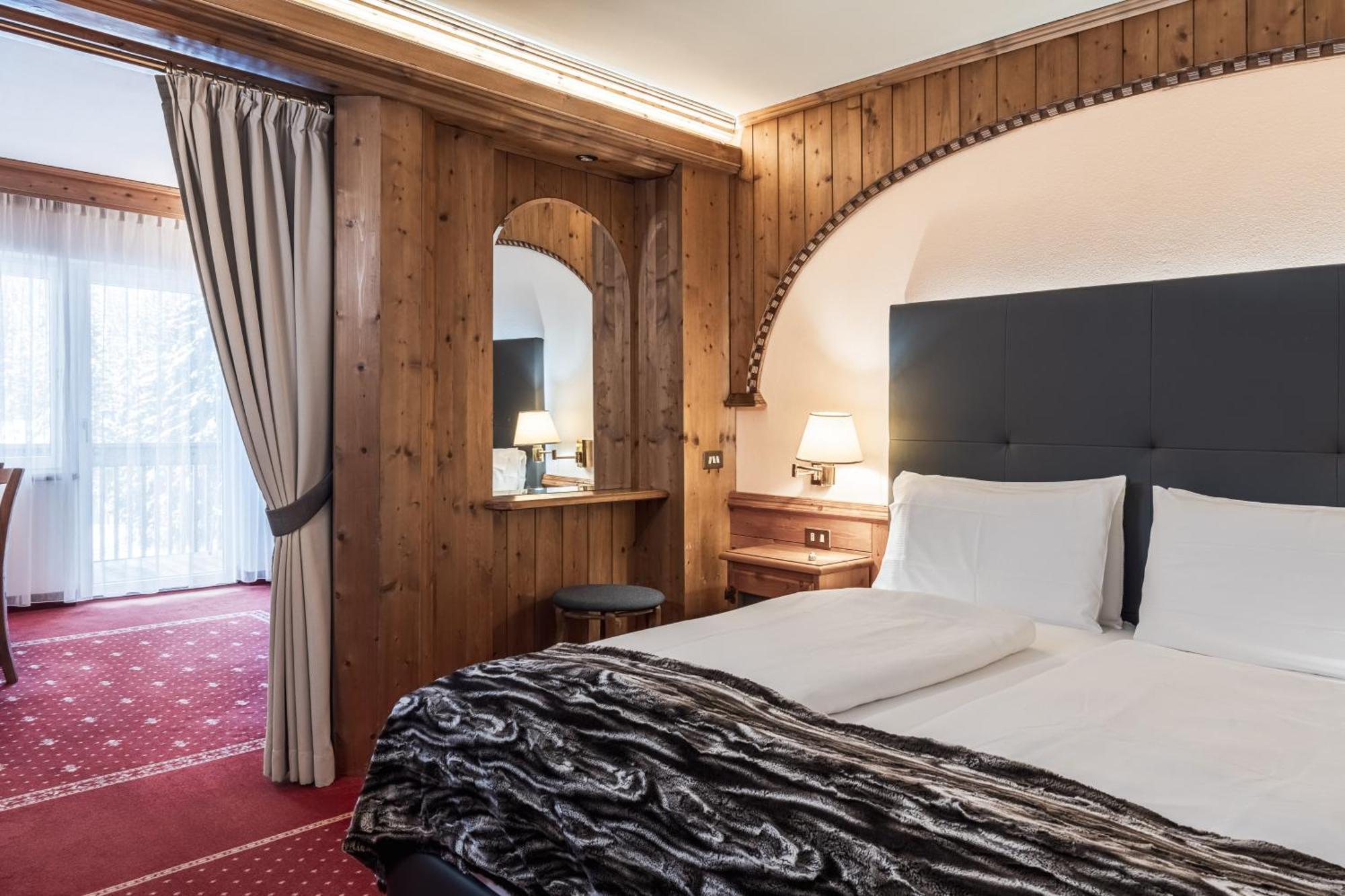 Croce Bianca Leisure & Spa Hotel Canazei Luaran gambar